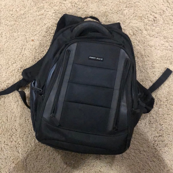 Perry Ellis Backpack - Picture 1 of 3